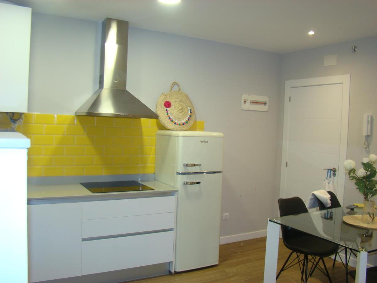 Apartamentos La Pereda Santander Buitenkant foto